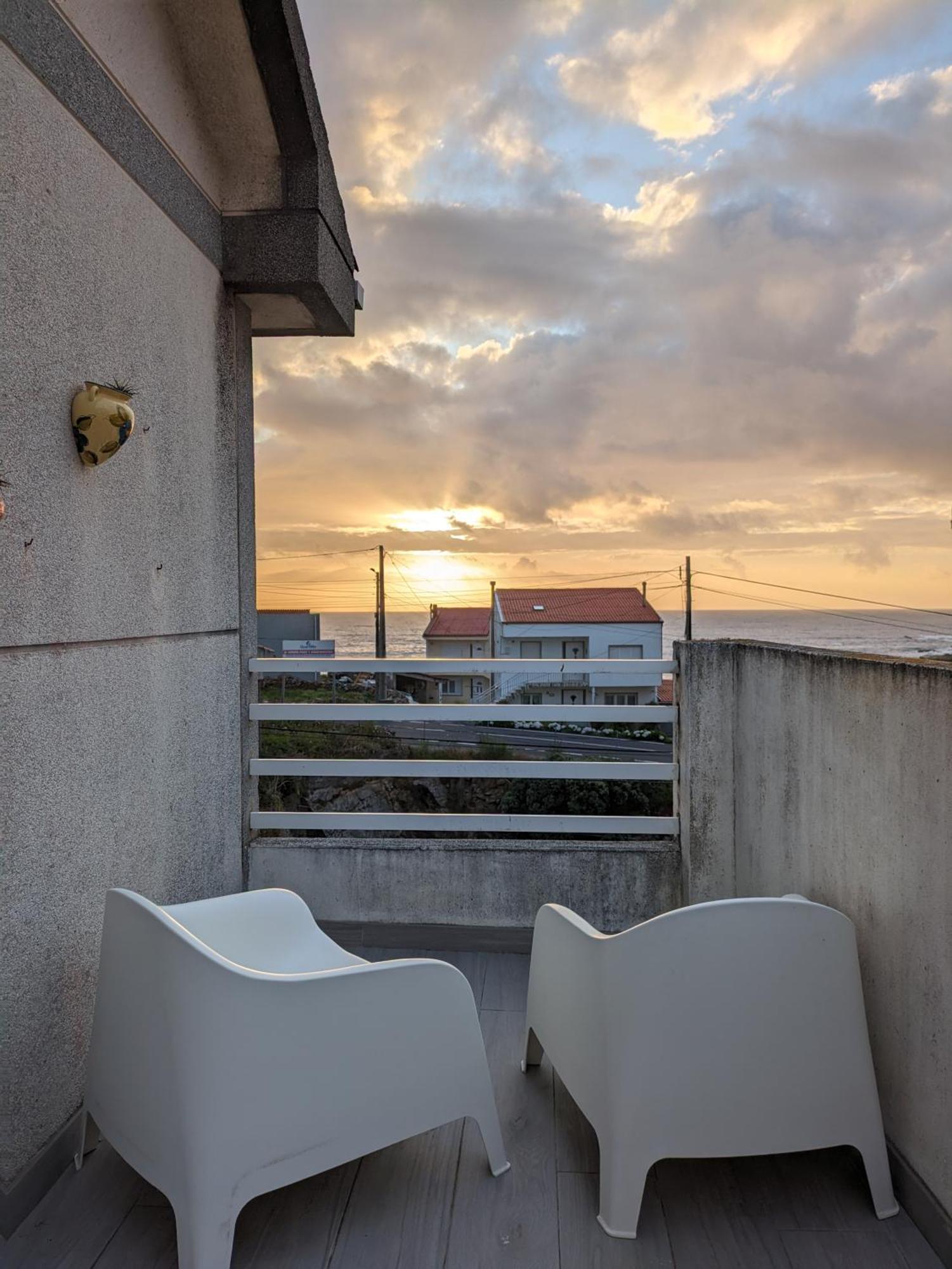 Apto En Muxia Con Vistas Al Mar Saude Doce Luaran gambar